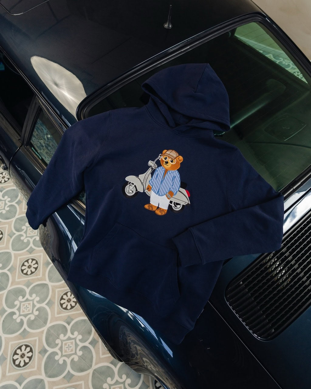 Bestickter Hoodie Filou CLXXI.